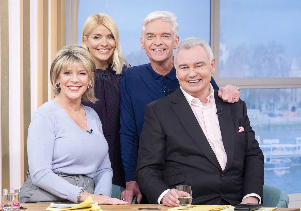 Eamonn Holmes hits back at Phillip Schofield calling him ‘delusional’ and warning ‘You’ve picked on the wrong person’