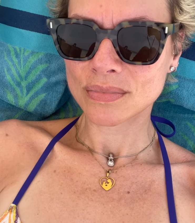 BBC star Kate Silverton poses in bikini after brave post about ‘overwhelming’ IVF struggles