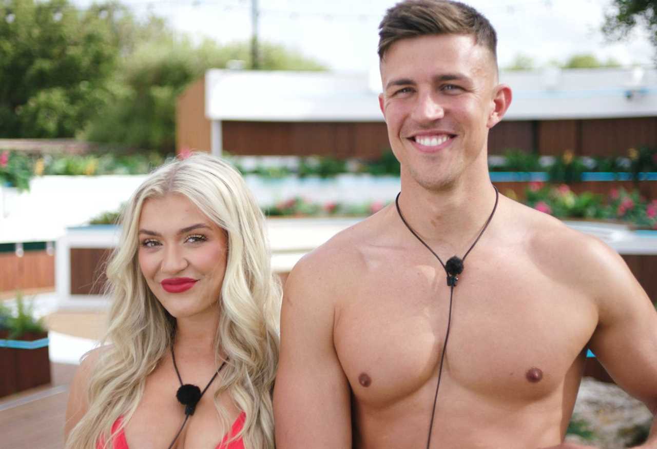 Molly Marsh claims she dated Tommy Fury before Love Island – leaving fans confused