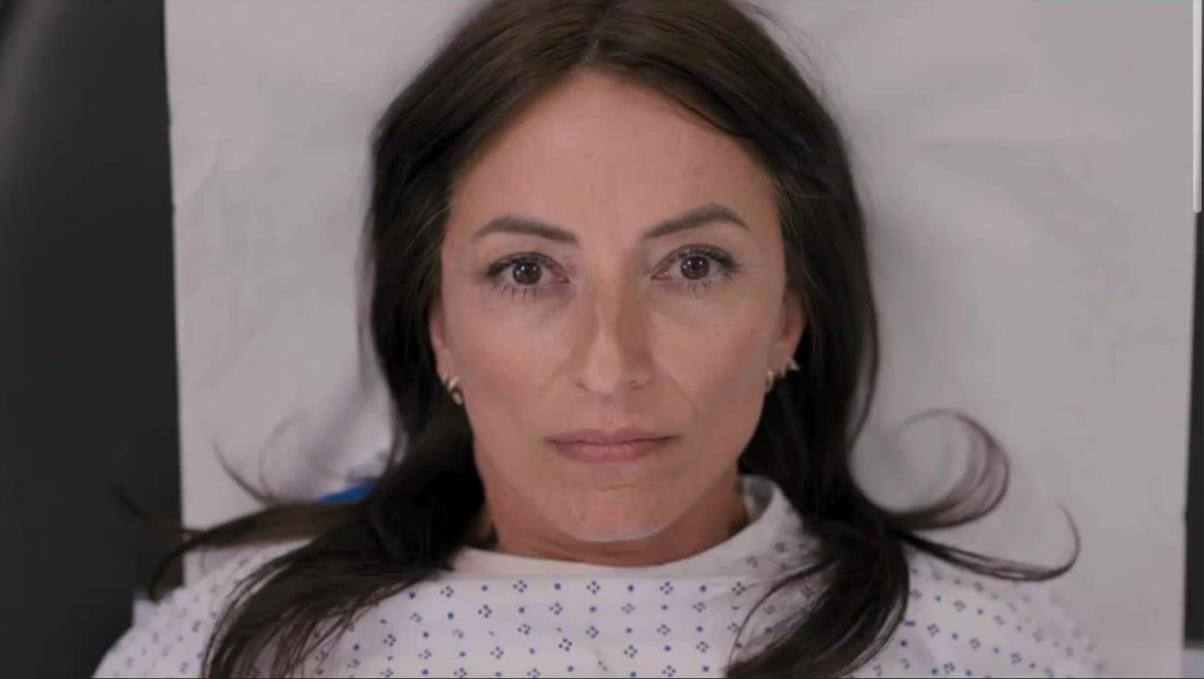 Davina McCall leaves Channel 4 viewers stunned as she gets contraceptive coil changed on cameras