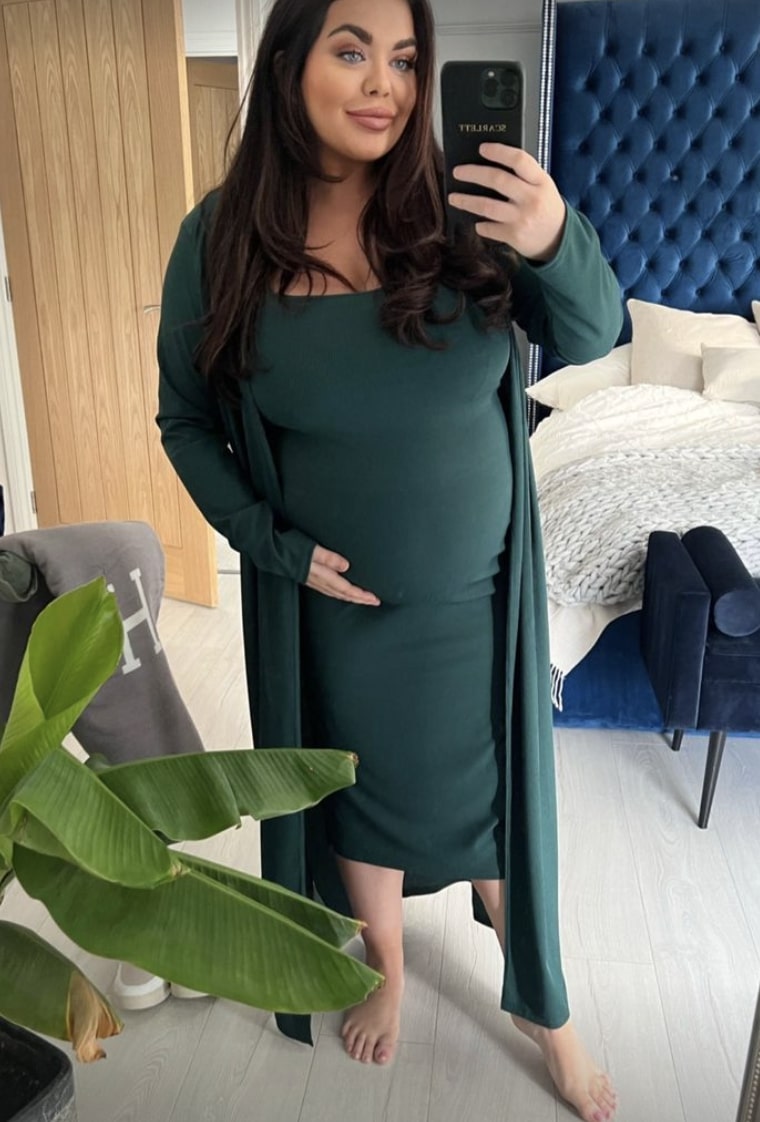 Ex Gogglebox star Scarlett Moffatt teases baby’s due date as she shows off huge baby bump