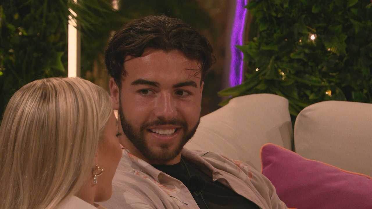 Love Island spoiler: Heartbreak for Jess as THREE boys chase after Molly as she snogs Mitchel