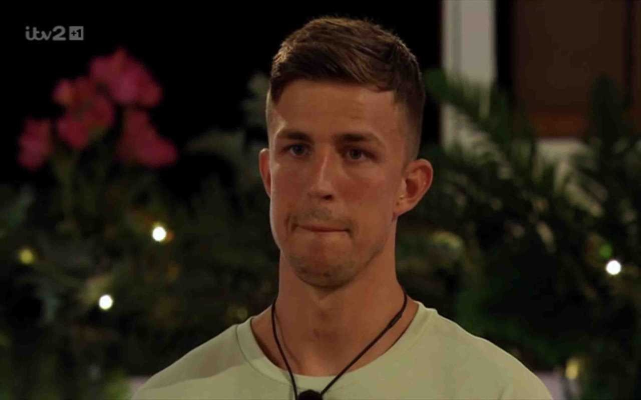 Love Island fans vow to call Ofcom as they accuse Mitch of ‘harassing’ Molly