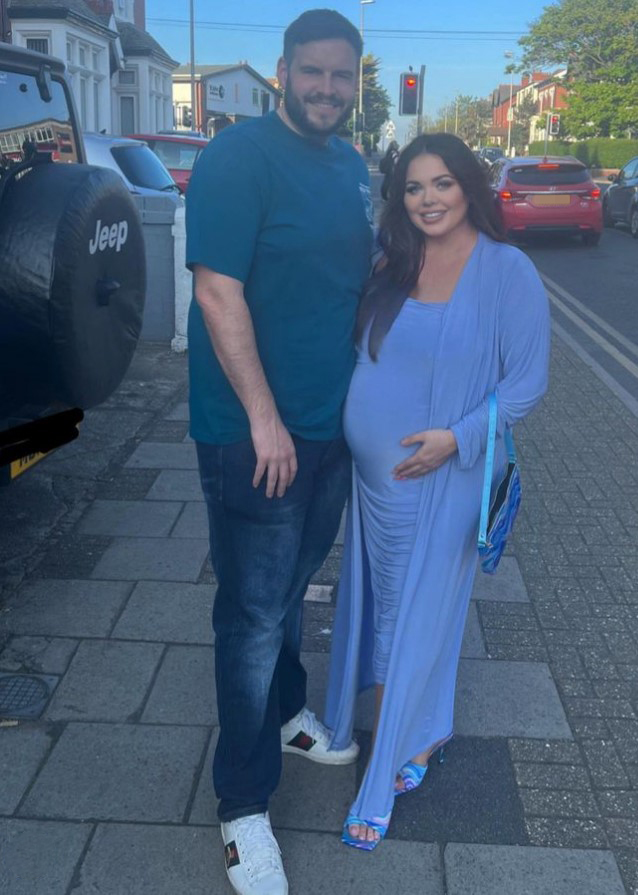 Scarlett Moffatt shares a glimpse of her HUGE garden as she prepares to give birth