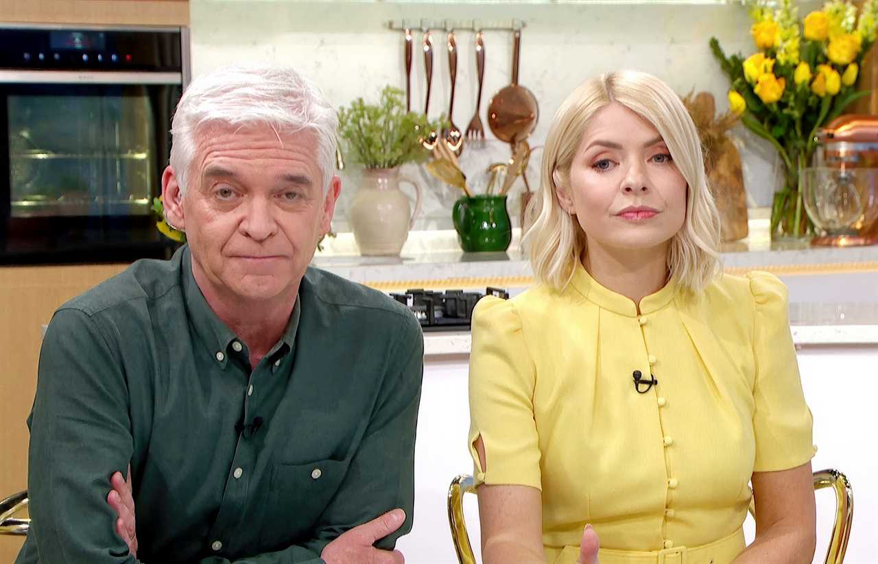 Holly Willoughby shares secrets to ‘being worthy of happiness’ in cryptic new post after Phillip Schofield axe