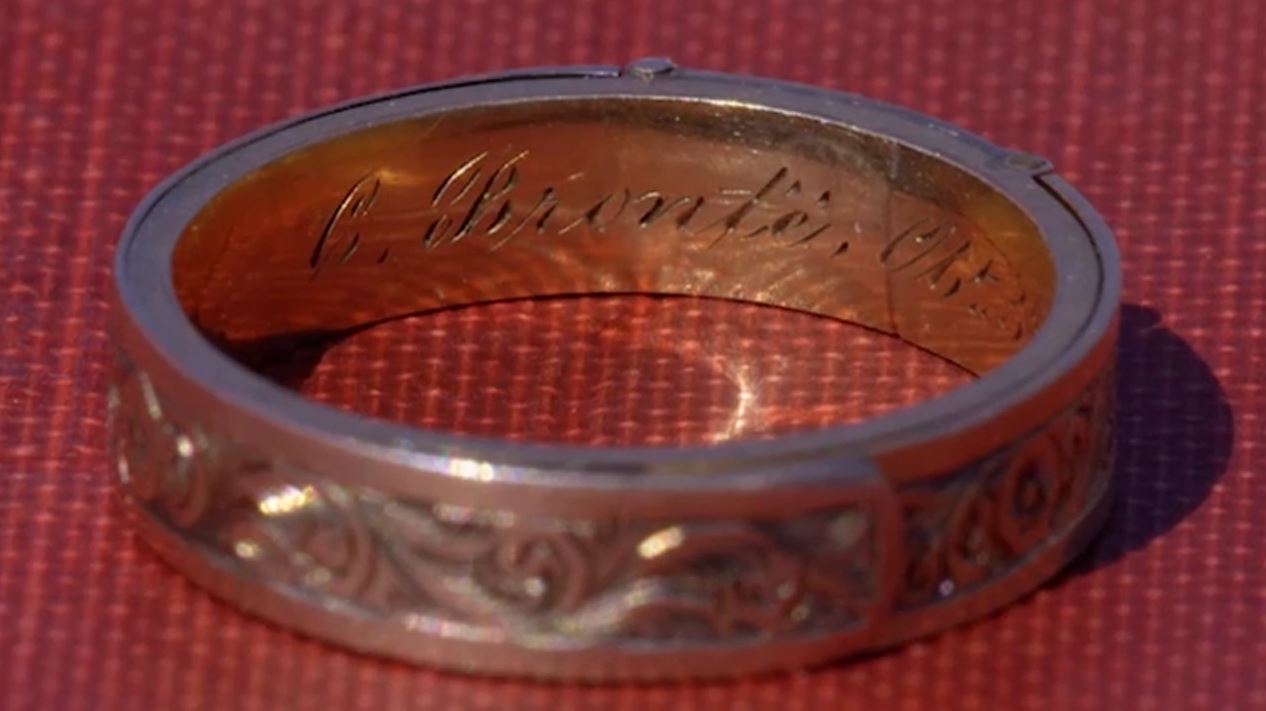 I took old ring I found in the loft on Antiques Roadshow… its famous owner and eye-watering value gave me goosebumps