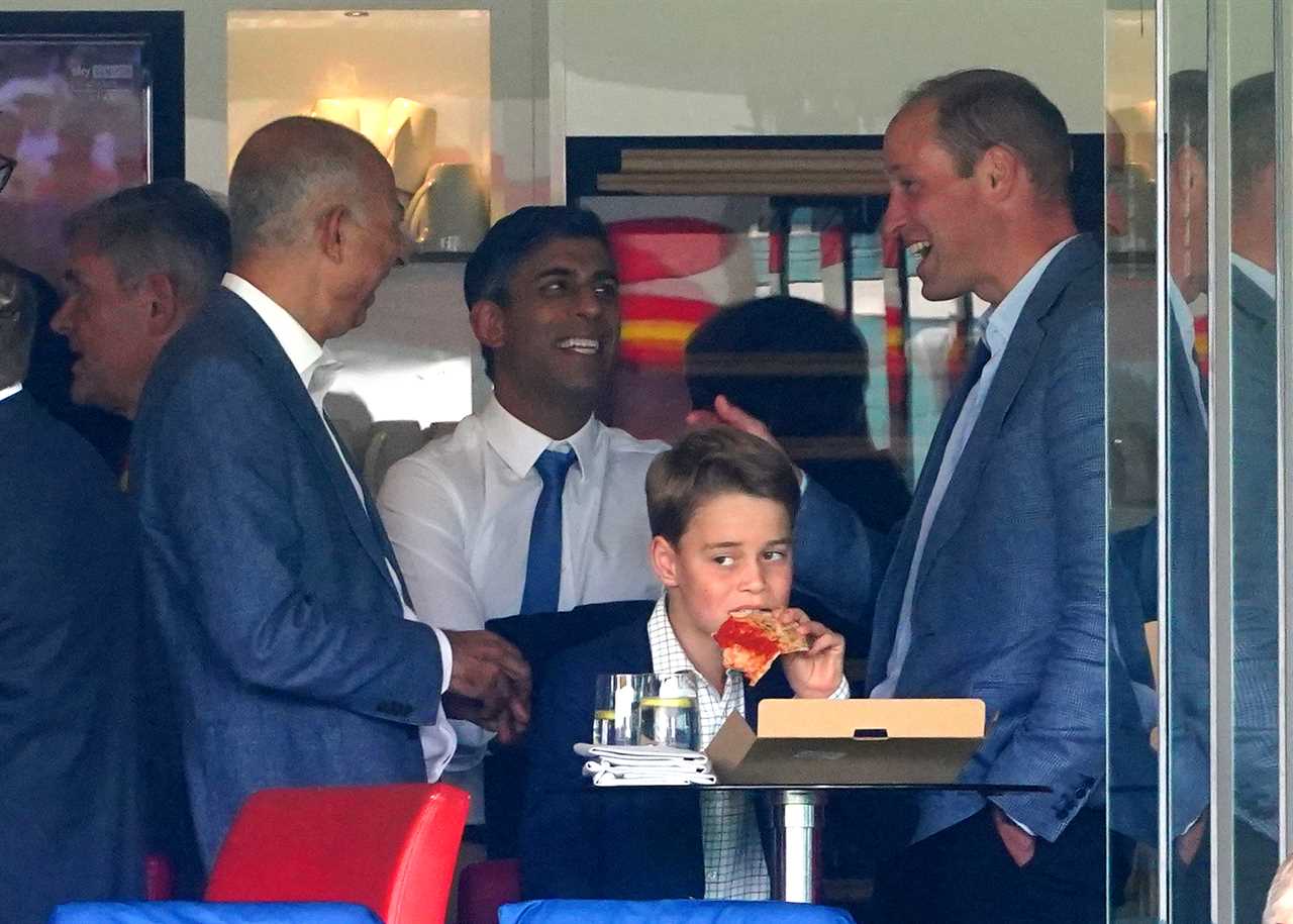 Prince George tucks into pizza as he joins William to watch Ashes test at Lord’s – and everyone’s saying the same thing