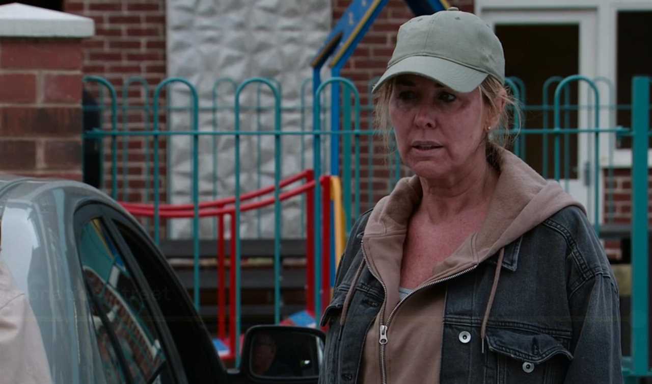 Coronation Street fans shocked by two huge exits after Evelyn Plummer gets bombshell news