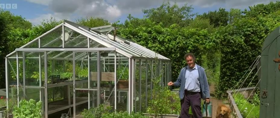 Gardeners World star Monty Don issues ‘warning’ & is forced to reveal gardening crisis