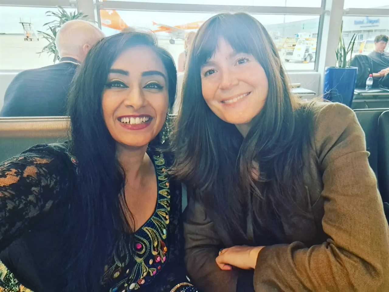 Antiques Road Trip’s Roo Irvine and Natasha Raskin Sharp are worlds away from show as they pose for ‘gorgeous’ selfie