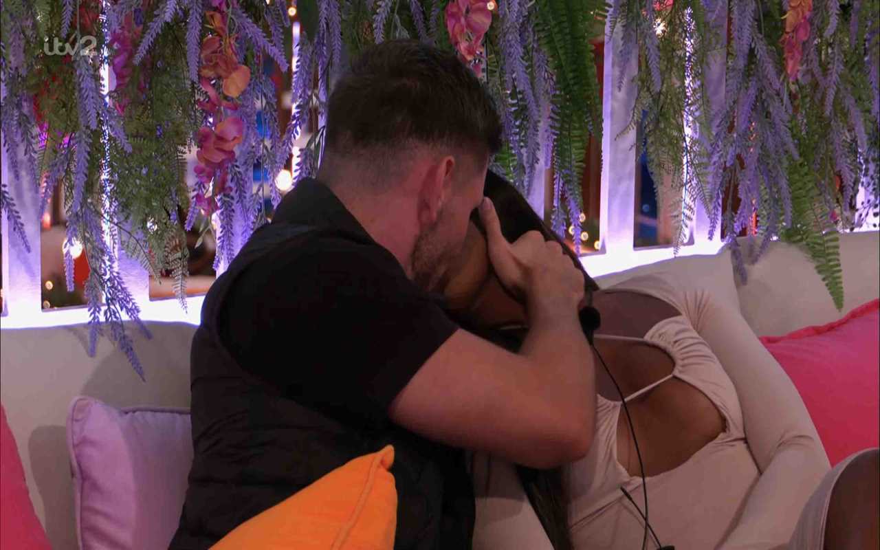 Love Island first look shock as Catherine kisses Casa Amor bombshell Elom