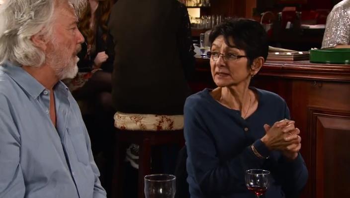 Coronation Street fans ‘work out’ shock love triangle for Roy Cropper after pub quiz scenes