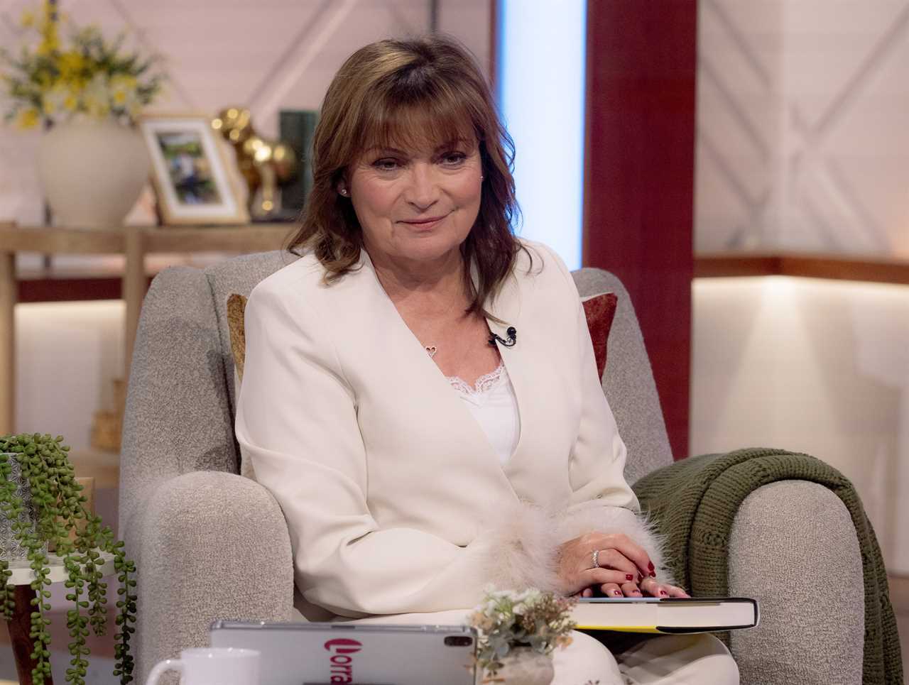 Lorraine Kelly pays tribute to ‘quite amazing’ Fiona Phillips following devastating Alzheimer’s Disease diagnosis