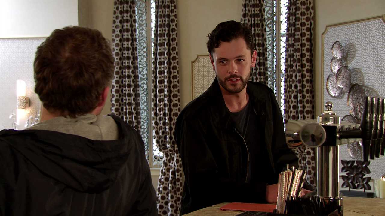 Coronation Street fans call out ‘blunder’ with Paul Foreman’s boozy hotel one-night stand