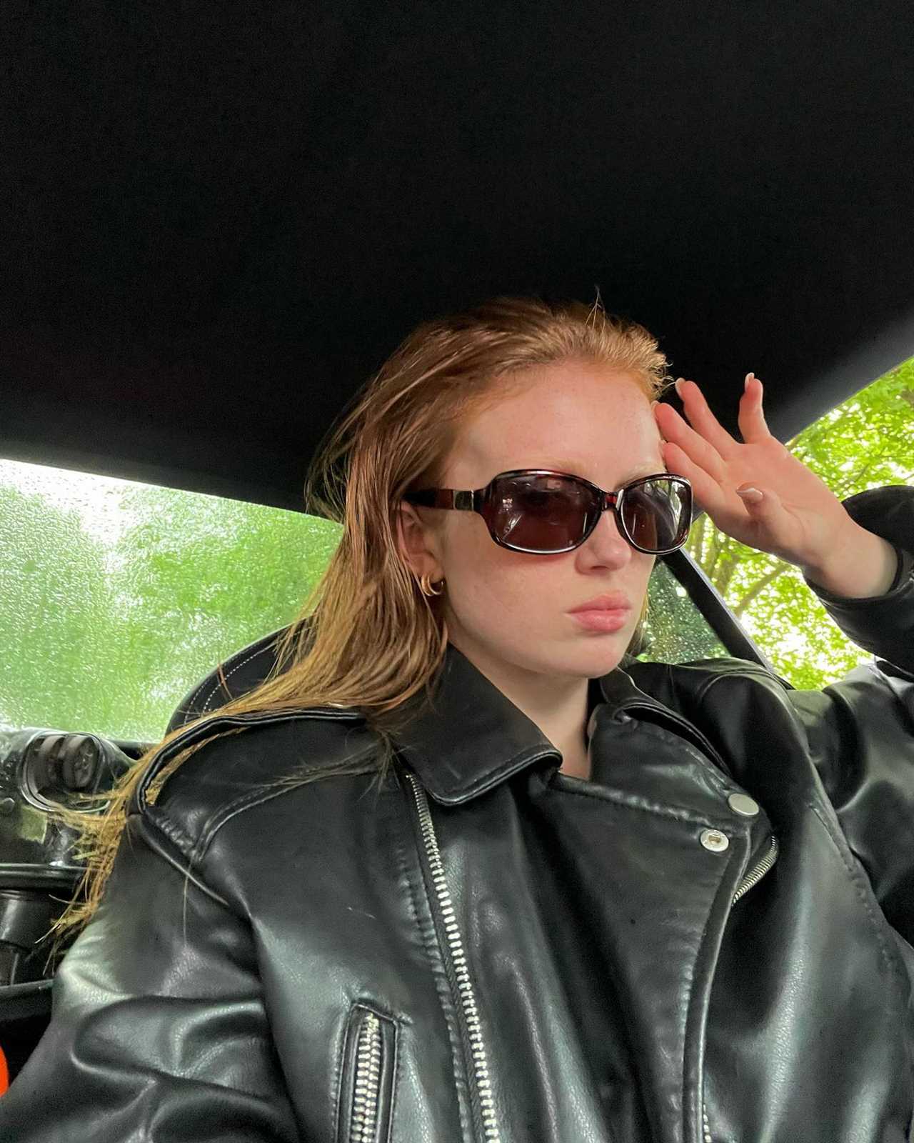 Makeup free Maisie Smith looks totally different as she shows off natural beauty