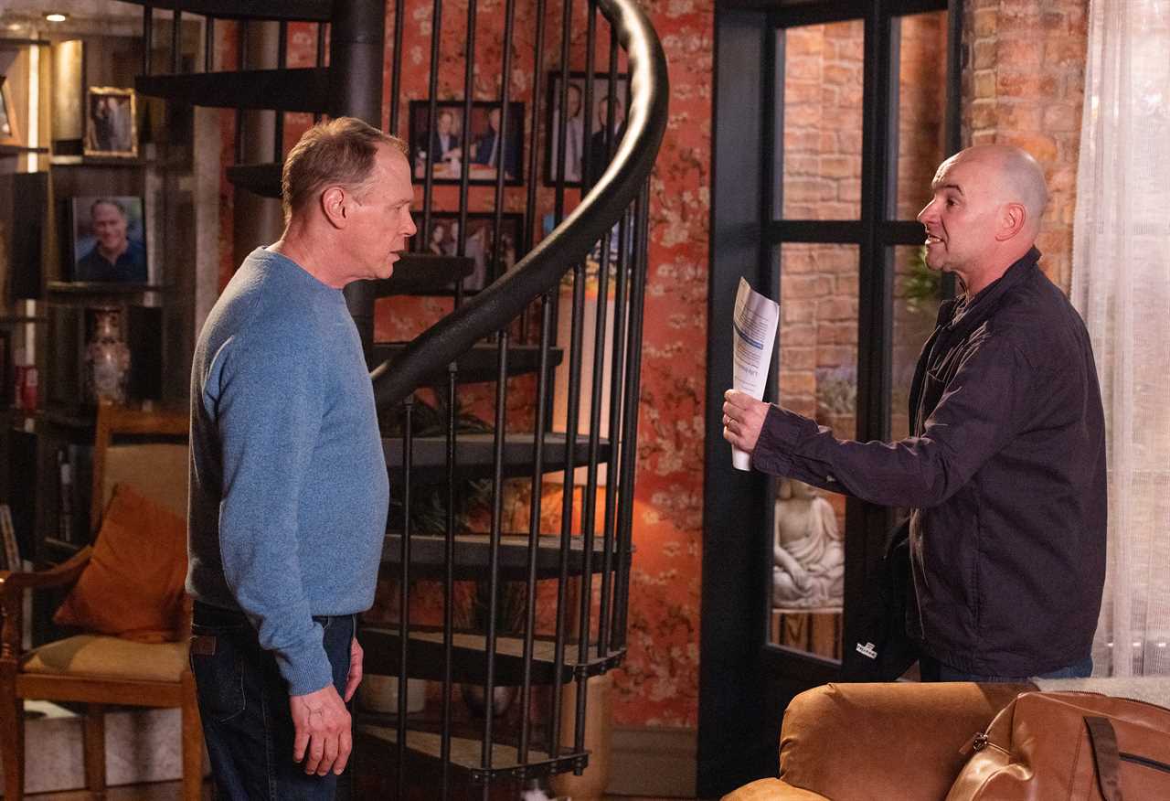 Violent fight breaks out as Stephen Reid’s murder plan is discovered in Coronation Street