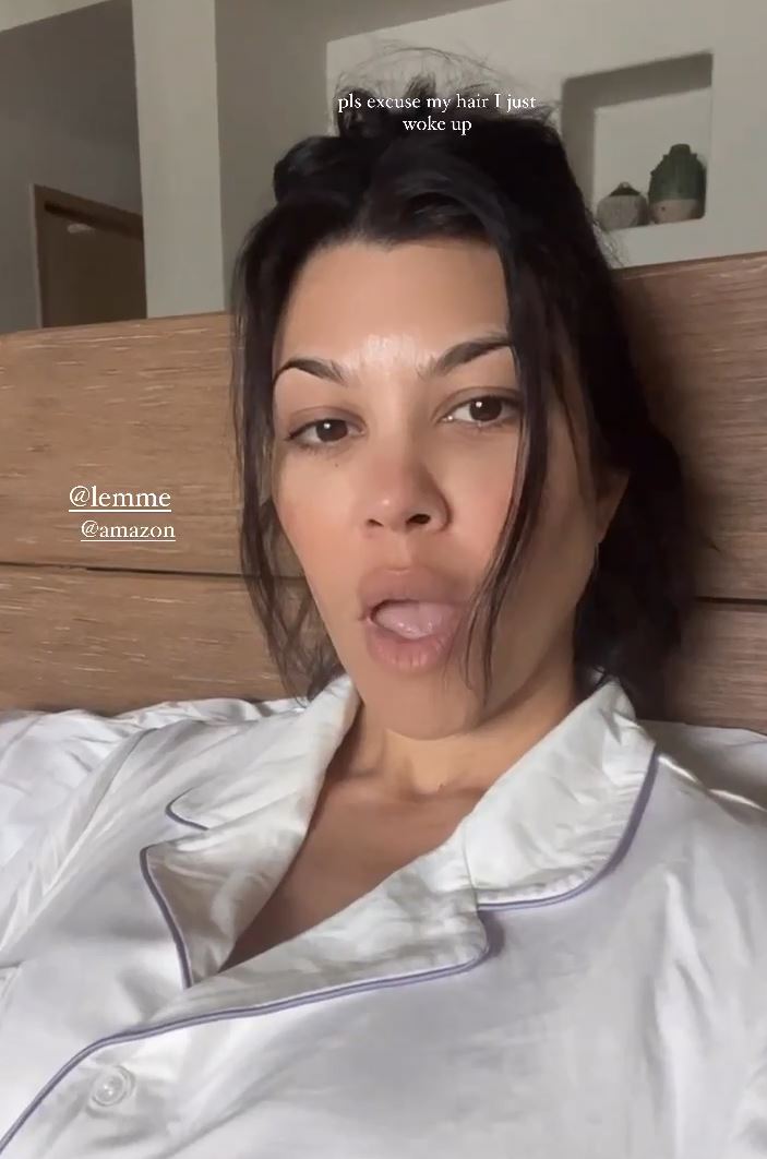 Kourtney Kardashian shows off ‘messy hair’ and real skin without makeup in bed for new unedited video on Hawaii getaway