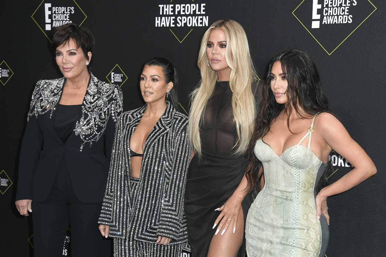 Kardashian fans call out Khloe’s ‘rude’ behavior toward Kourtney as she’s ‘aligned with Kim’ amid nasty sister feud