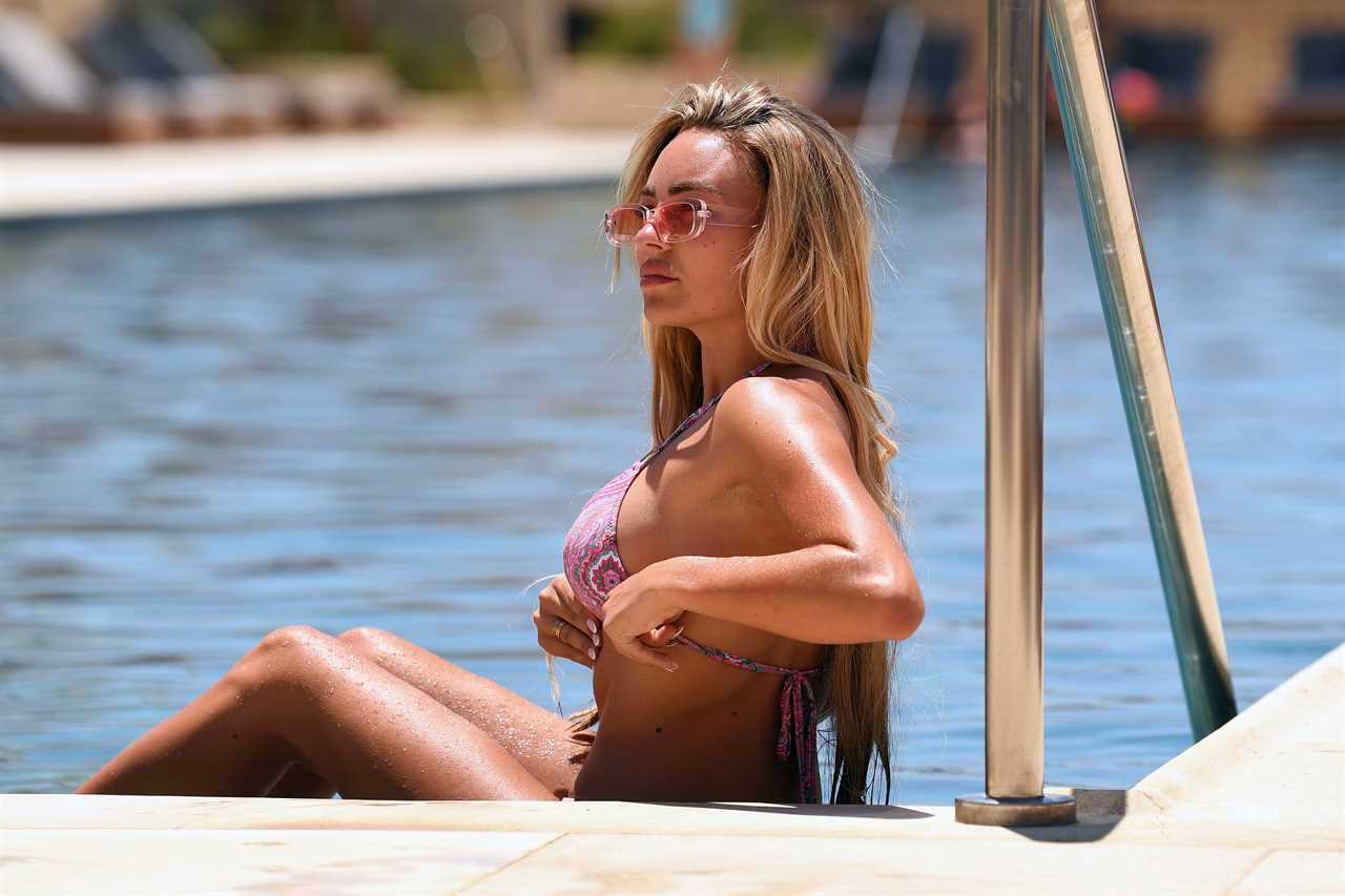 Towie’s Ella Rae Wise flaunts body in barely-there bikini as she celebrates birthday in Italy