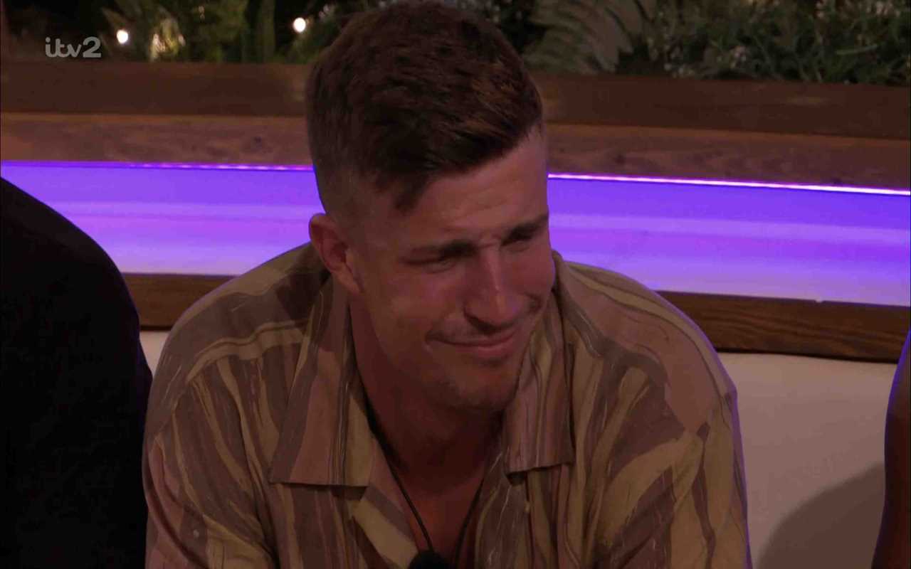 Furious Tyrique confronts Whitney and Lochan over dumped Love Island stars saying ‘it was the wrong decision’