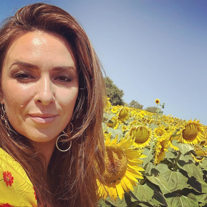 A Place in the Sun’s Sara Damergi stuns fans with ‘gorgeous’ pics in plunging mini dress