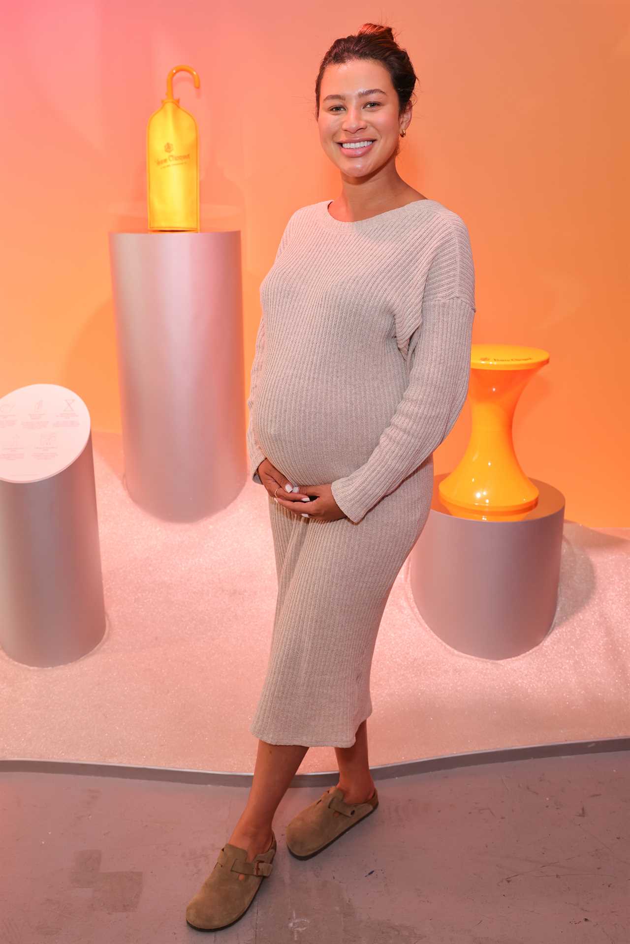 Love Island’s Montana Brown shows off her incredible post-baby body in skintight dress just 4 weeks after giving birth