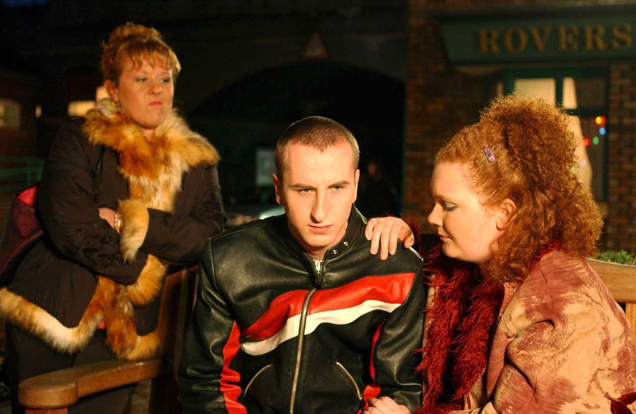 Coronation Street legend Andy Whyment bags brand new role on ITV soap in landmark first