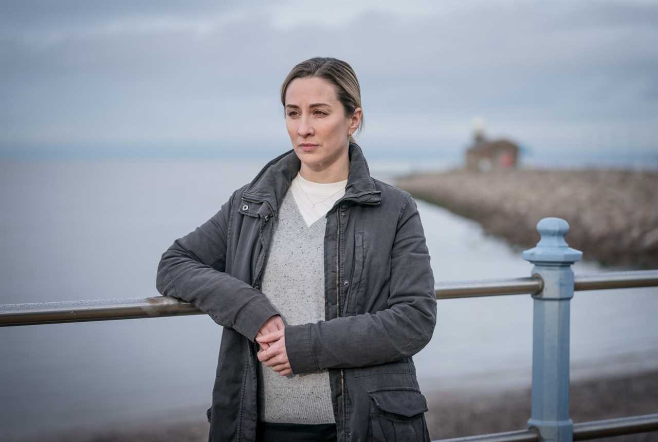 Editorial use only Mandatory Credit: Photo by Ben Blackall/ITV/REX (11734667x) Morven Christie as DC Lisa Armstrong 'The Bay' TV Show, Series 2, Episode 3, UK - 03 Feb 2021 The Bay, is a British ITV television drama series in which a grieving family's search for justice is compromised when a Police Family Liaison Officer, assigned to the family, realises she has a personal connection with them. SERIES II: Lisa Armstrong is at a low ebb. But a new case involving a shocking murder within a loving family brings Lisa unexpectedly back into the front line. She must get under the skin of a new family and prove her worth; to her colleagues, to her family and to herself.