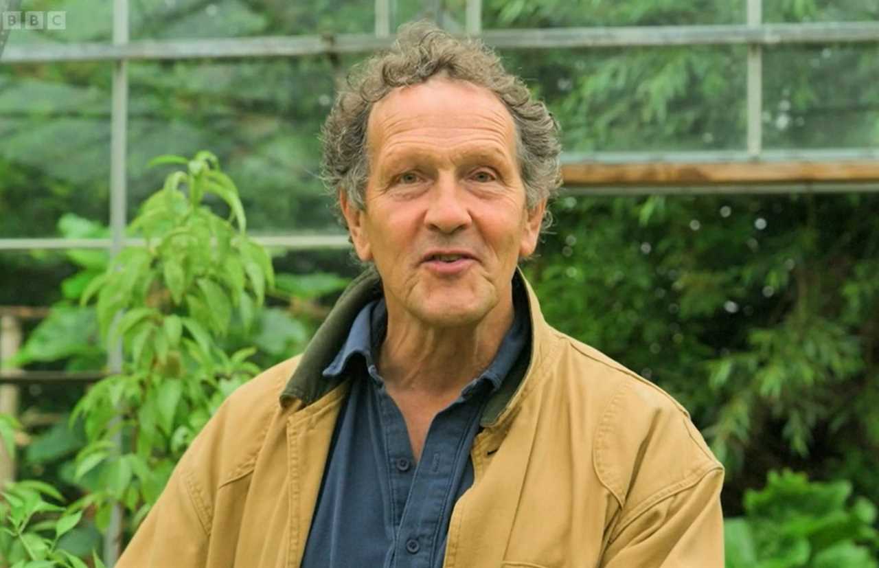 Monty Don leaves Gardeners’ World fans concerned with swollen face in pic from greenhouse