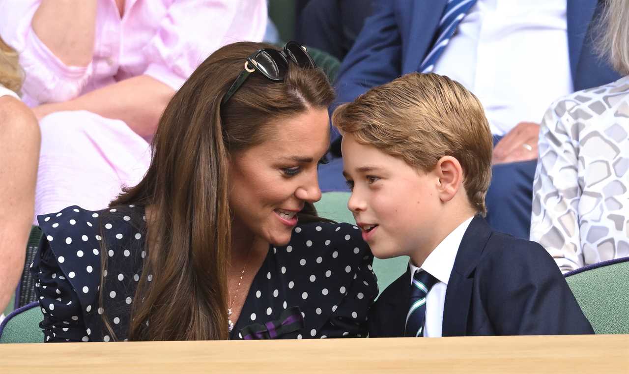 Kate Middleton has a ‘very heavy burden’ with Prince George’s future but comforts him with secret gesture, expert claims