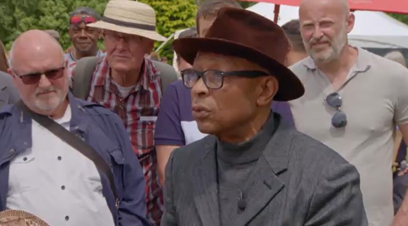 Antiques Roadshow guest gobsmacked by £250,000 valuation by expert – but there’s a twist