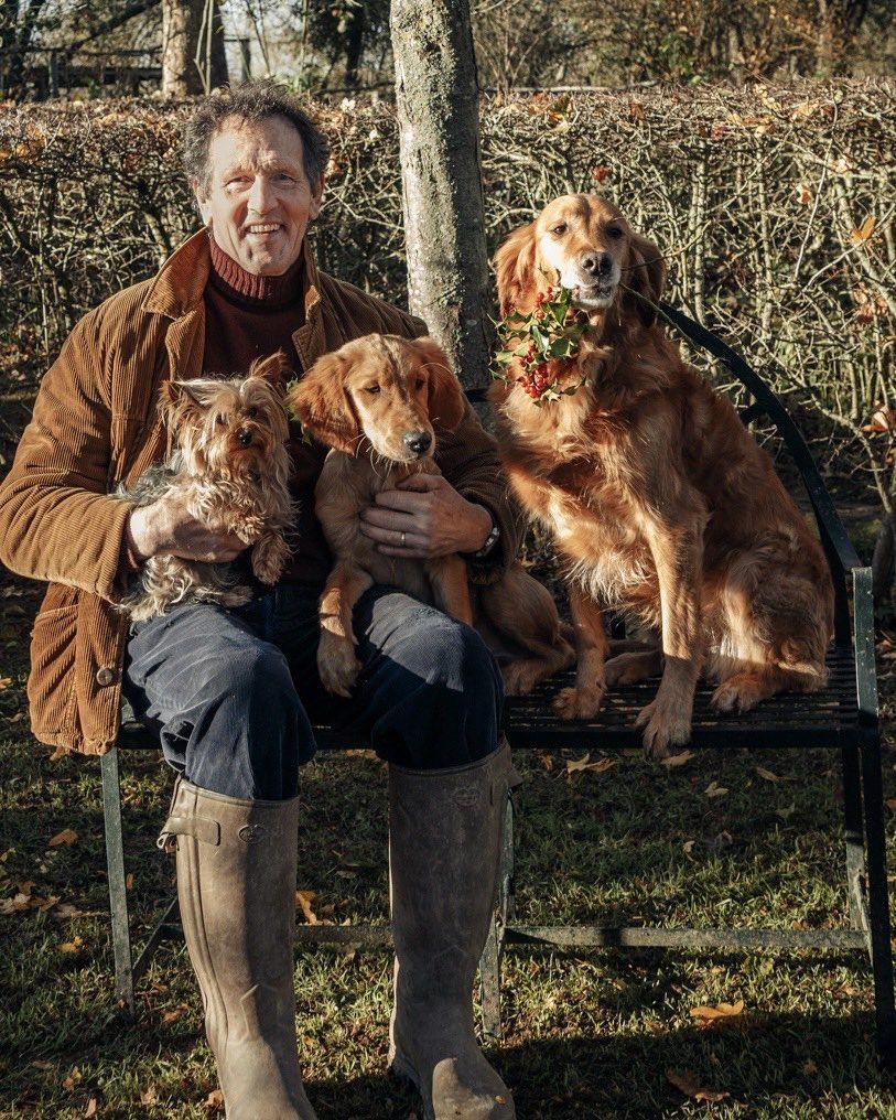 Monty Don sparks concern as beloved Gardeners’ World co-star missing from picture