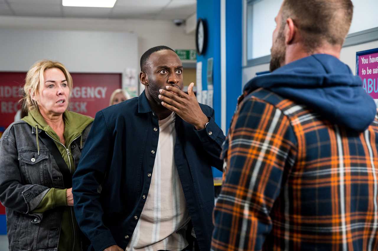 Ronnie Bailey betrays his own brother in shock Coronation Street plot