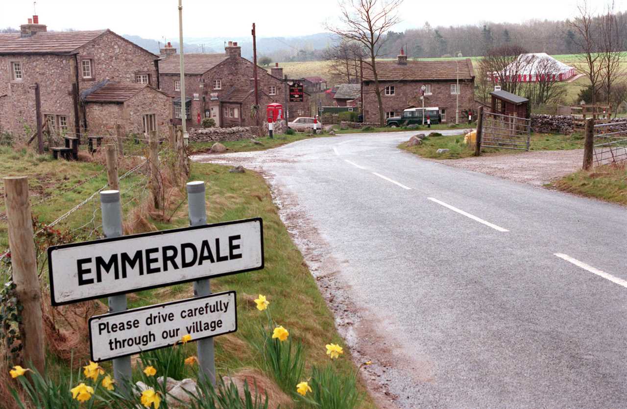 Emmerdale boss quits soap after five years – paying emotional tribute to ITV cast and fans