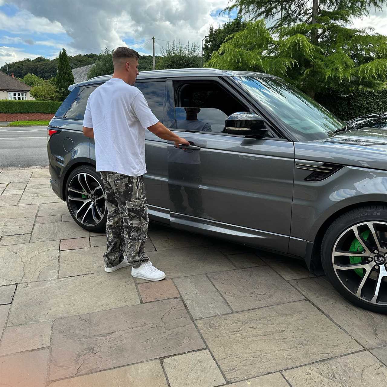 Love Island’s Mitch given urgent warning by fans after ‘dangerous’ Instagram post with £80k Range Rover