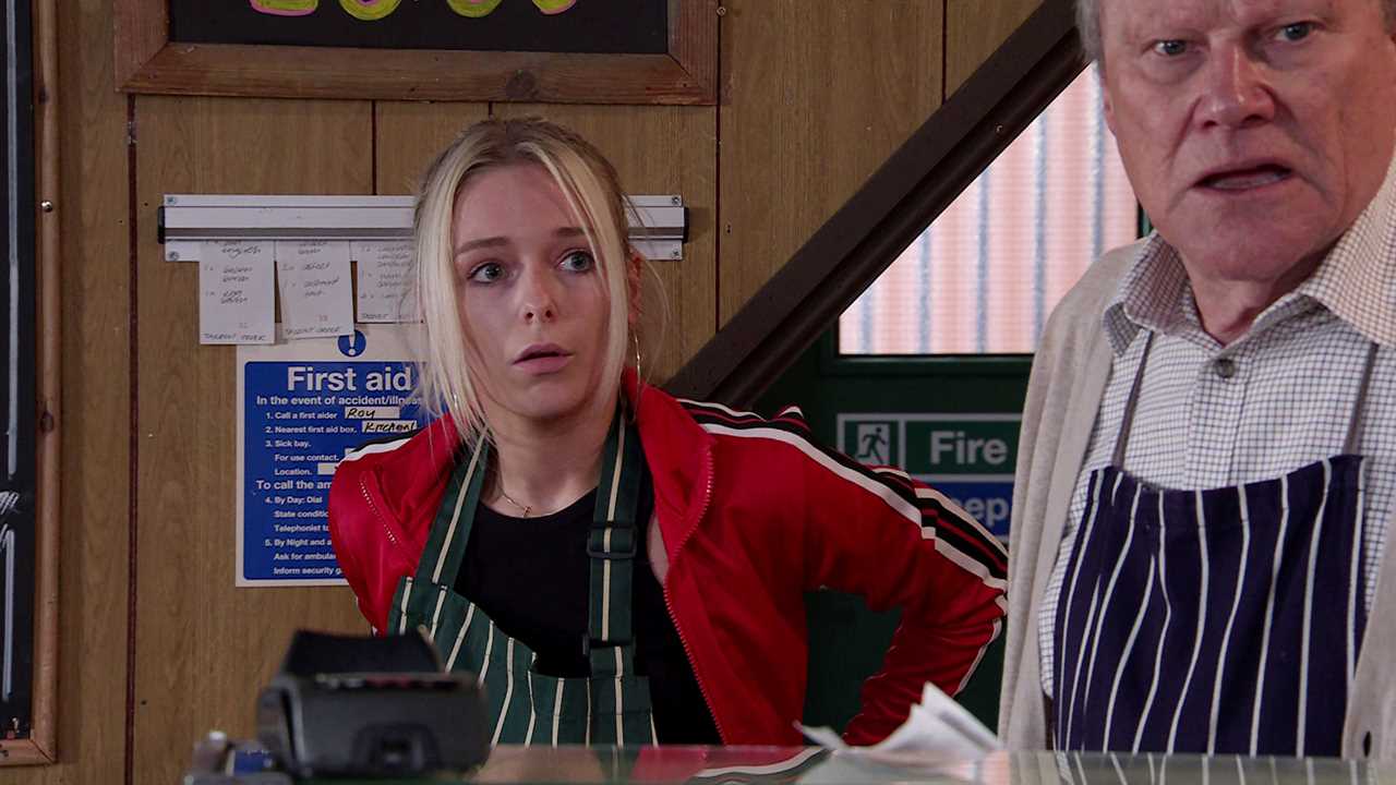 Horrified Coronation Street fans work out Lauren Bolton’s harrowing link to Bethany Platt