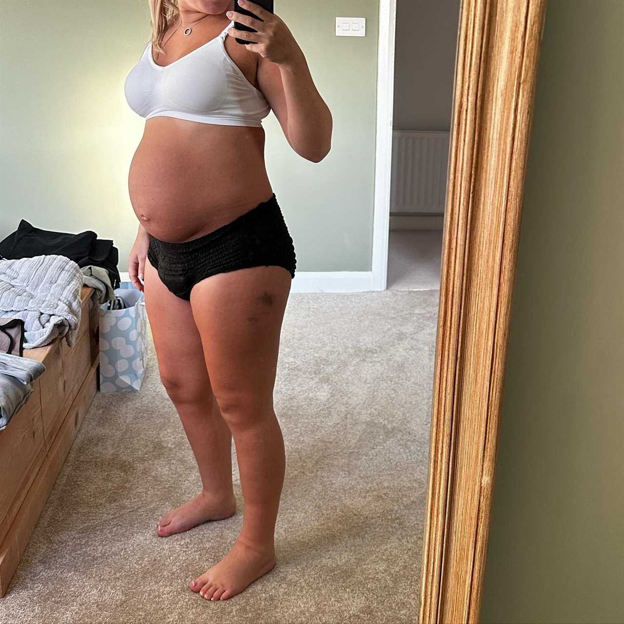 First Dates Star Laura Tott Praised by Fans for Sharing Honest Photo of 'Real Post Baby Body'