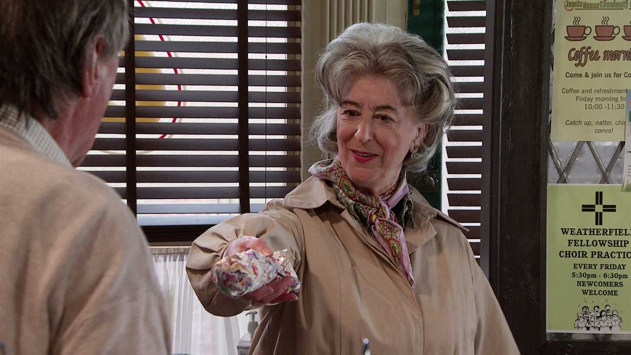 Coronation Street Star Maureen Lipman Shares Plans to Go Public with New Man