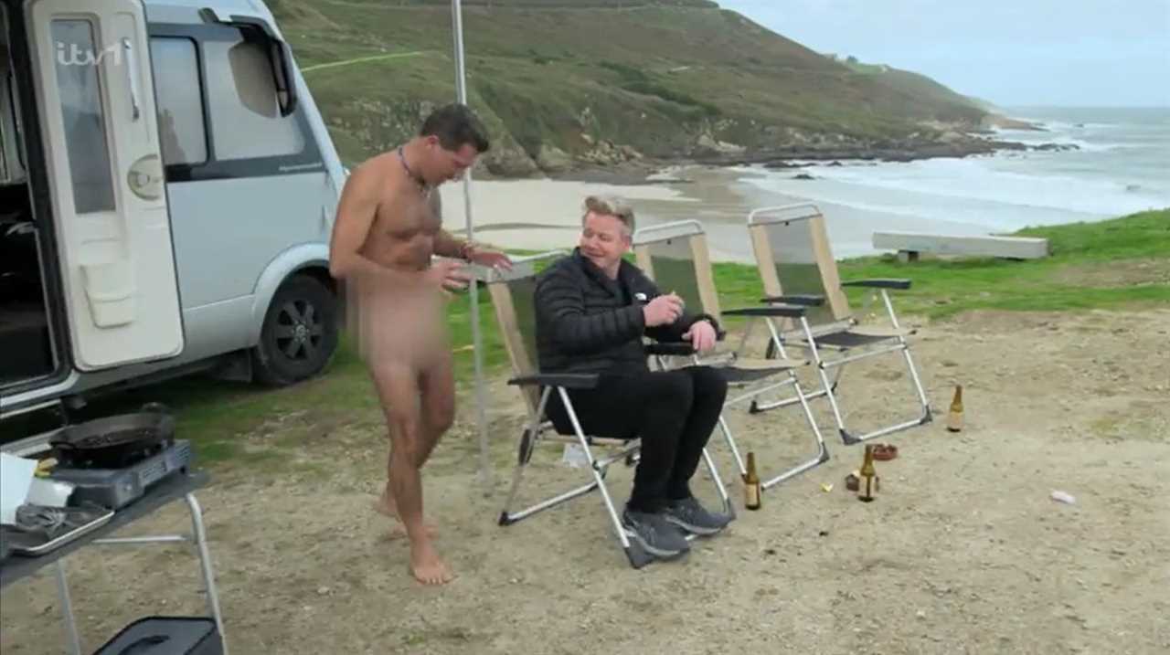 Gordon, Gino and Fred Shock Fans with Naked Skinny Dipping