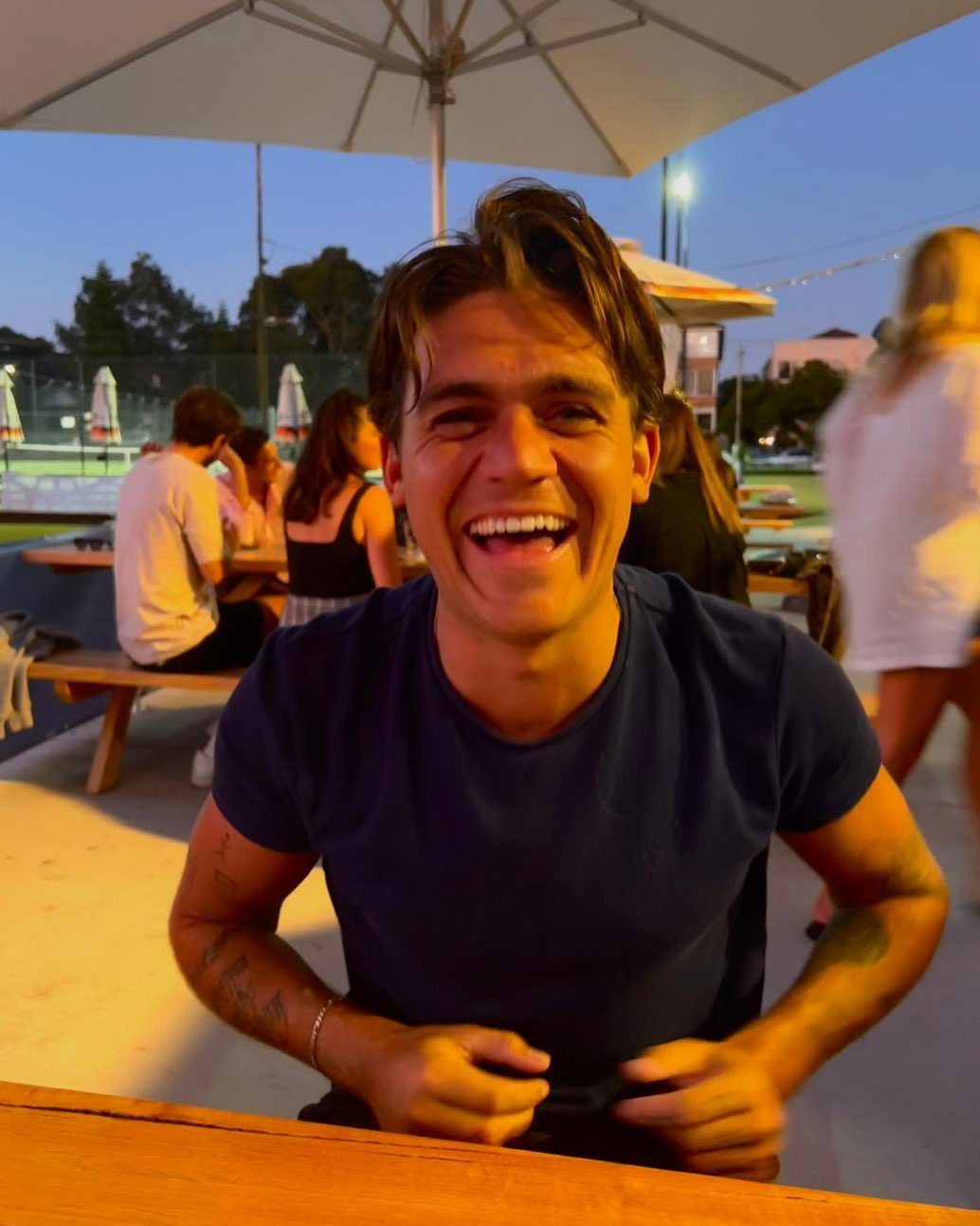 X Factor Legend Frankie Cocozza Unrecognisable as He Enjoys Beach Getaway in Australia