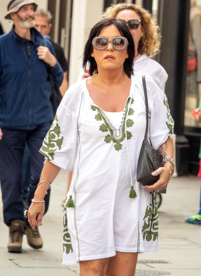 EastEnders' Jessie Wallace flaunts stunning engagement ring in white summer dress