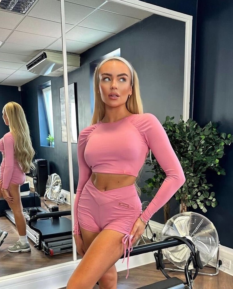 TOWIE star Ella Rae Wise stuns fans with braless snap after Covid battle