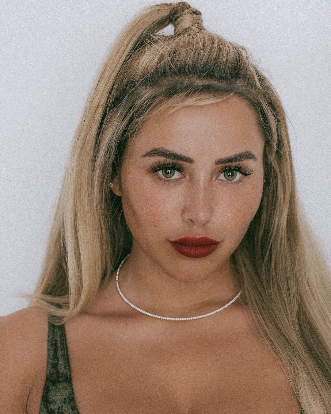 Marnie Simpson Unveils Dramatic New Look on Instagram