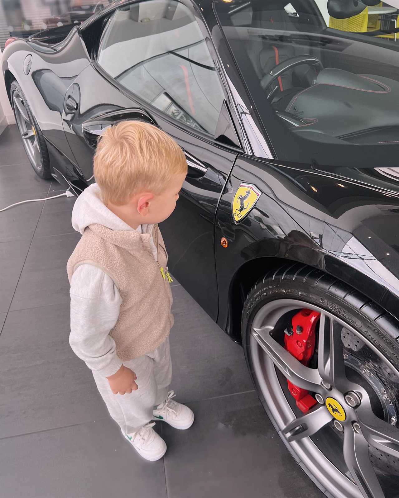 Towie’s Tommy Mallet hits back at cruel dad-shaming troll who branded his son ‘spoilt’ as they browsed £375k Ferraris