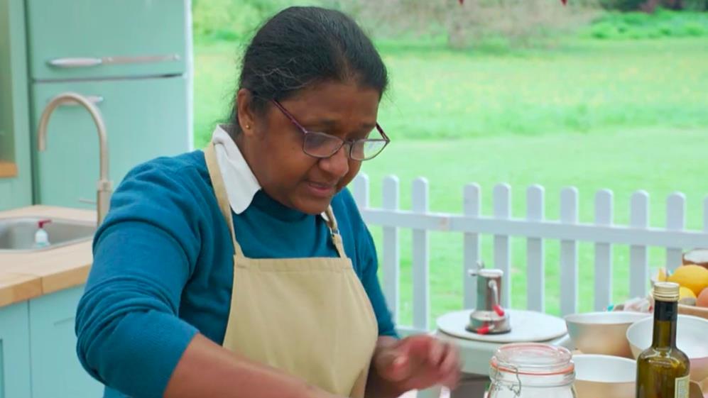 Great British Bake Off’s Alison Hammond accuses contestant of ‘cheating’ during tense showstopper challenge