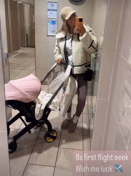 Laura Anderson takes her daughter on her first flight just four weeks after giving birth