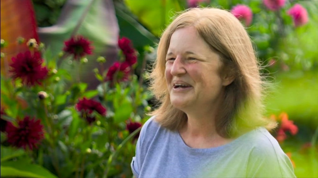 Gardeners’ World viewers moved by widow's emotional garden