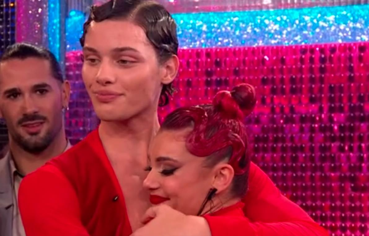 Strictly Pro Dianne Buswell Sparks Split Fears with Joe Sugg as She Fights Back Tears and Calls Bobby Brazier Her 'Rock'