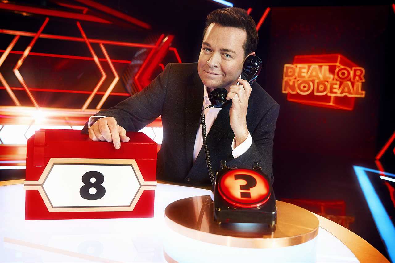 Deal or No Deal returns with Stephen Mulhern as host