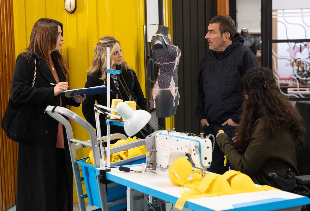 Carla Connor in danger as Peter Barlow spirals out of control in Coronation Street